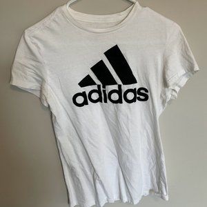 Adidas T-shirt